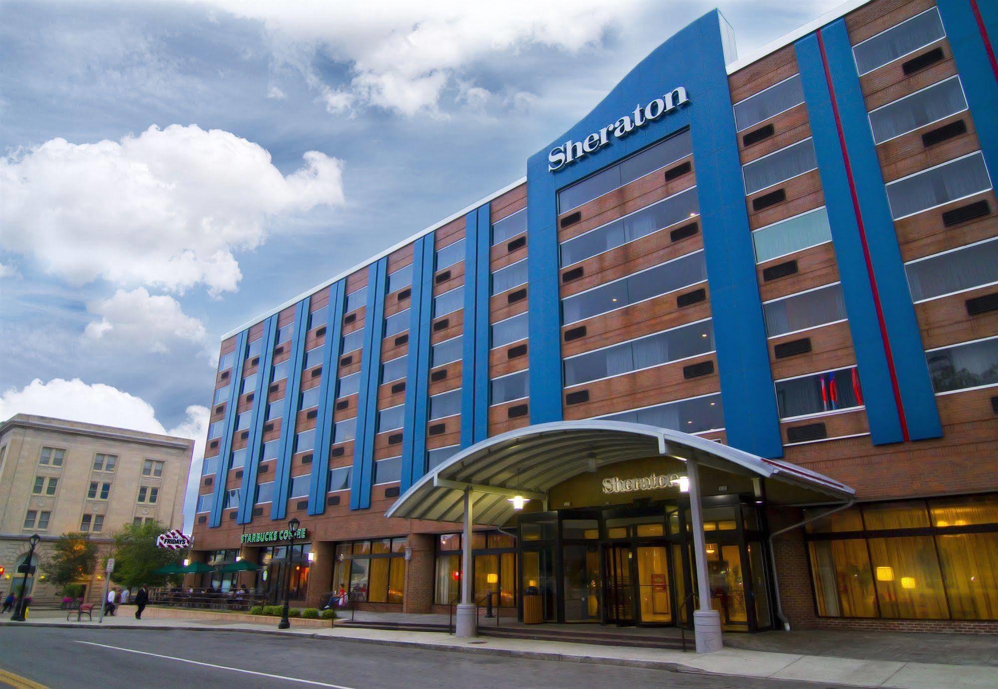 Sheraton Niagara Falls Exterior foto